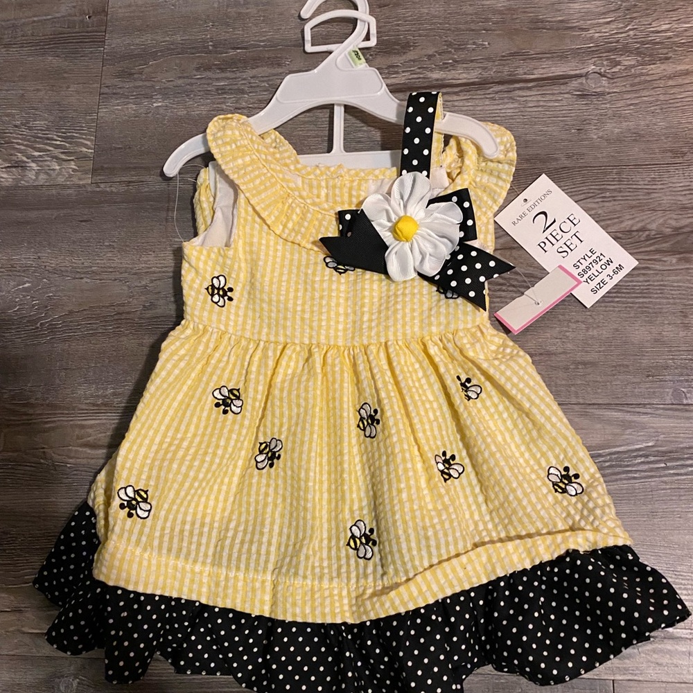 bee sundress w/ bloomers